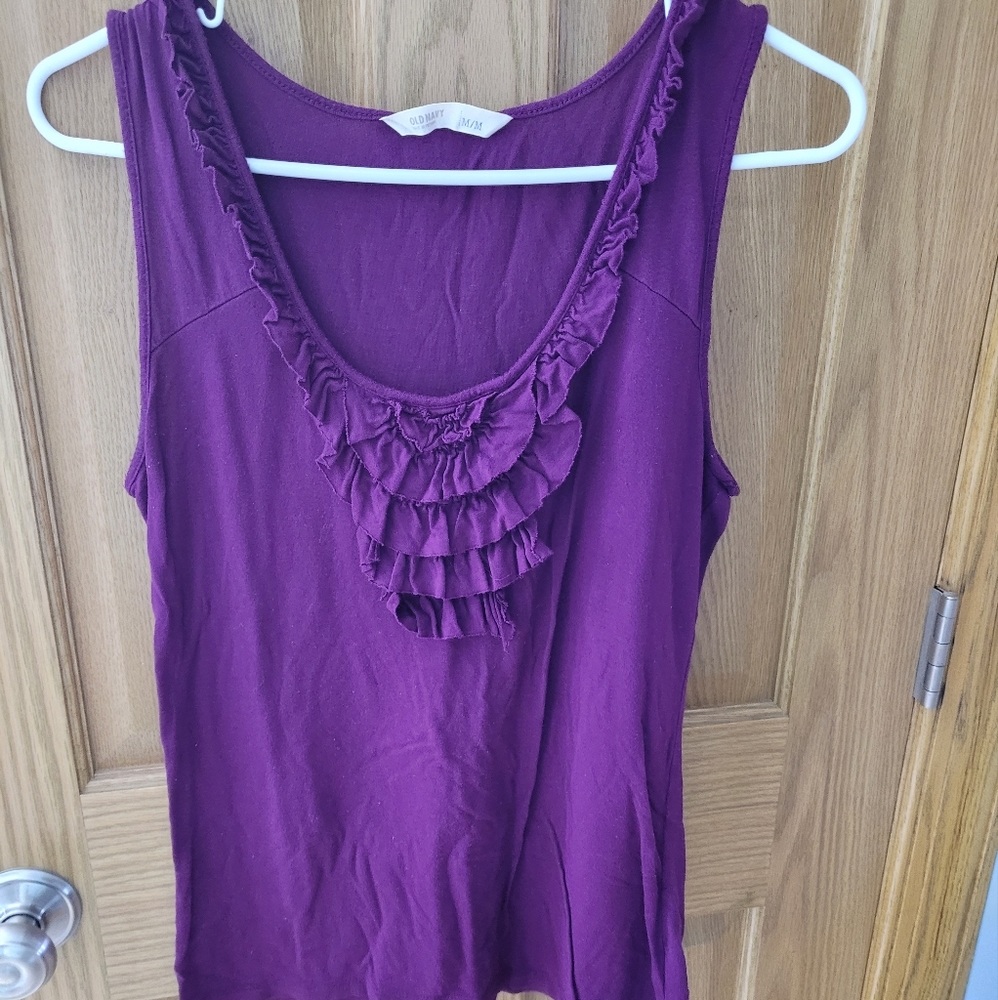 Old navy ruffle tank